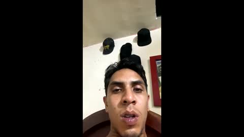 Snapshot of monkey_uchiha77 chatting on February 12, 2:35 am simon dice online show from February 12, 2:35 am