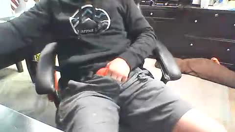 monkeypants04 online show from June 22, 7:33 pm
