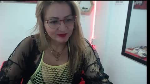 monserrat_diva online show from September 20, 11:06 pm