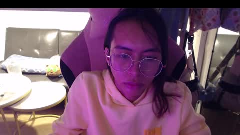 Snapshot of monstercockselfsuck chatting on December 12, 3:05 pm ELYSE A SIMPLE GIRL online show from December 12, 3:05 pm