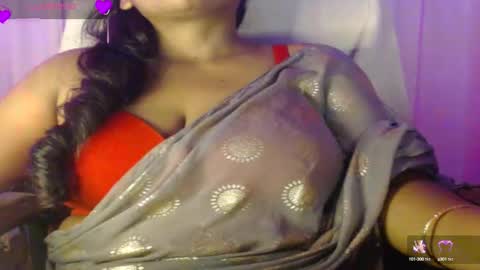 Snapshot of moody_maya chatting on September 16, 11:44 am Maya online show from September 16, 11:44 am