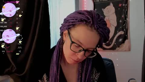 Snapshot of moon__girl chatting on September 30, 9:58 am Roxy online show from September 30, 9:58 am