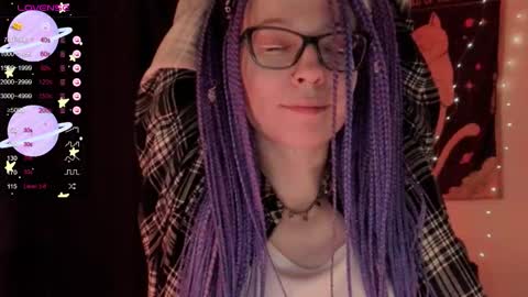 Snapshot of moon__girl chatting on October 9, 3:32 pm Roxy online show from October 9, 3:32 pm