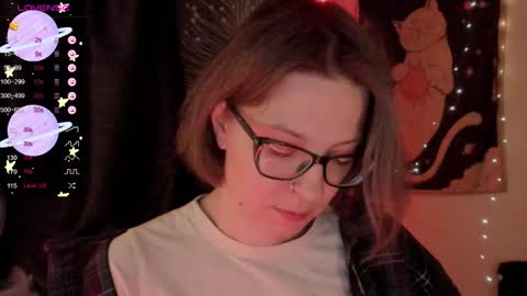 Roxy online show from November 18, 8:35 pm