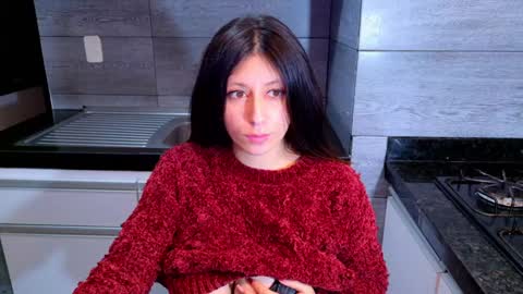 Snapshot of moon_blue222 chatting on December 28, 4:41 am Tamara Bela your favorite lover from Colombia online show from December 28, 4:41 am