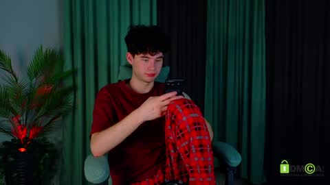 moon_gloww online show from April 2, 4:59 pm