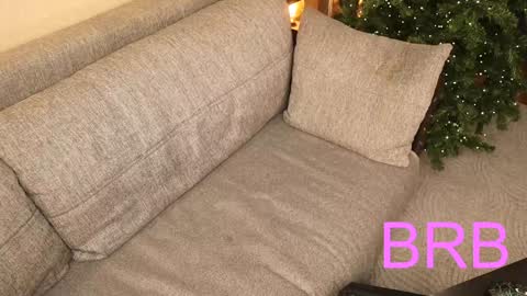 Kate Moon online show from December 8, 6:33 am