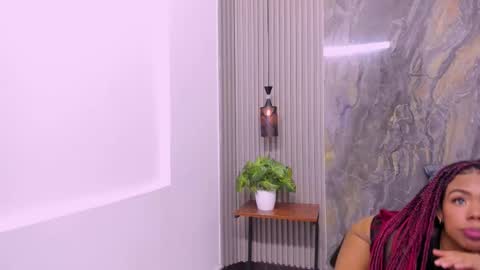 MoonBrown online show from March 13, 9:54 pm