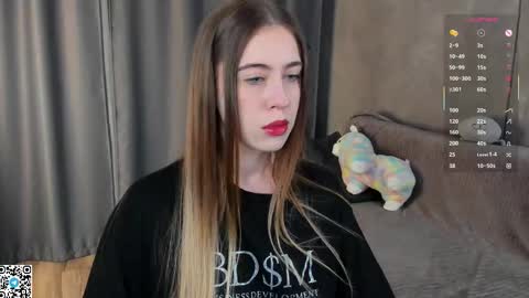 Sophia online show from December 4, 3:21 pm