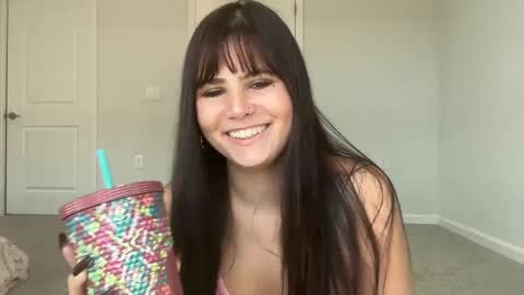 Snapshot of mooniminx chatting on September 15, 7:58 pm mooni minx online show from September 15, 7:58 pm