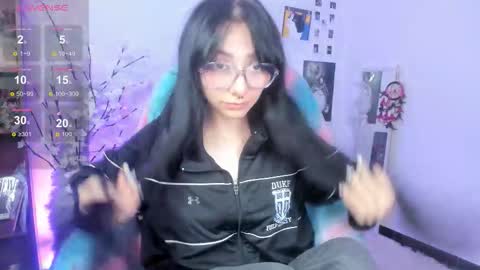 MOON  online show from December 19, 6:31 am