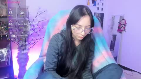 MOON  online show from December 21, 10:28 pm