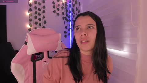 moonliight__ online show from December 2, 8:00 pm