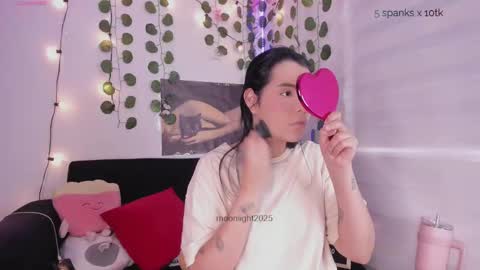 moonliight__ online show from September 18, 9:17 pm