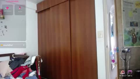 moonlunita online show from October 16, 4:52 pm