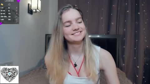 Snapshot of moonperedz chatting on September 27, 7:52 pm Eva online show from September 27, 7:52 pm