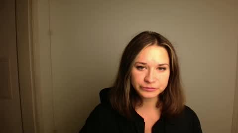 Snapshot of moonsusanna chatting on November 14, 6:23 am Susanna online show from November 14, 6:23 am