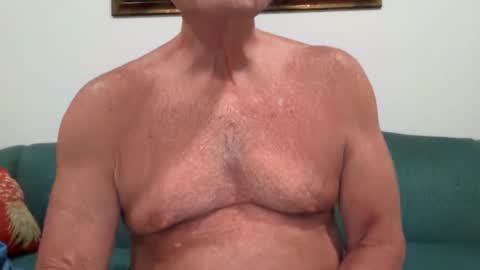 Snapshot of moontreader chatting on June 24, 1:26 am moontreader online show from June 24, 1:26 am