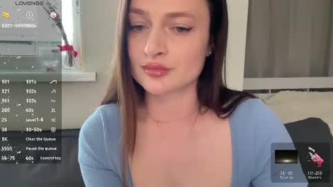 Snapshot of mooonika80 chatting on June 20, 3:04 pm Mooonika80 online show from June 20, 3:04 pm