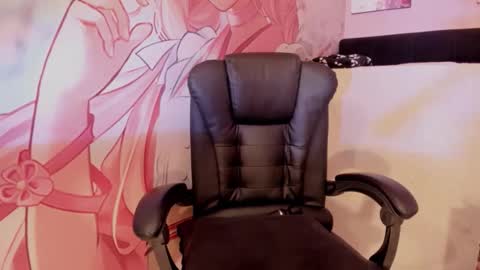 Snapshot of morana__hot chatting on April 11, 7:45 am morana__hot online show from April 11, 7:45 am