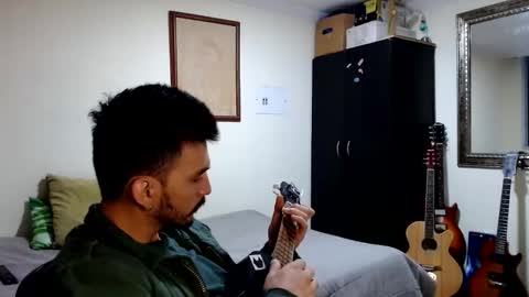 Abelardo online show from October 1, 4:40 am