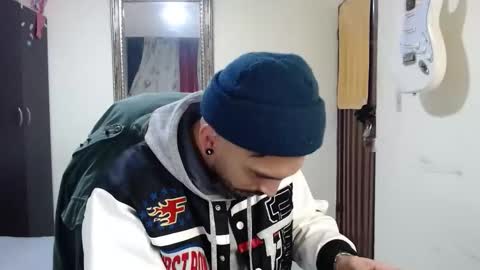 Abelardo online show from February 6, 1:21 am