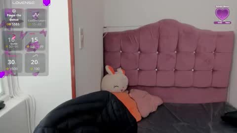 morena_rodriguez_9 online show from October 29, 7:04 pm