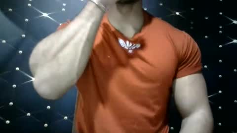 moreno1muscular online show from March 2, 11:31 pm