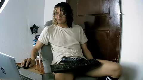 Danny  online show from January 7, 3:58 pm