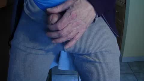 Snapshot of moreorless5 chatting on January 30, 7:48 pm moreorless5 online show from January 30, 7:48 pm