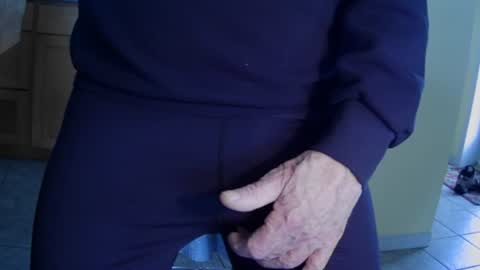 Snapshot of moreorless5 chatting on February 26, 7:16 pm moreorless5 online show from February 26, 7:16 pm