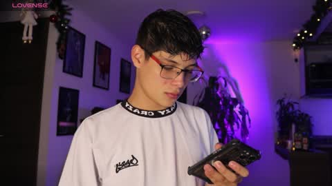   online show from January 18, 1:30 am