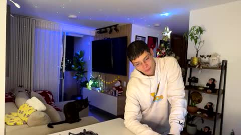   online show from November 29, 1:30 am