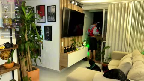 Snapshot of morgan_hiller chatting on March 8, 12:19 am online show from March 8, 12:19 am