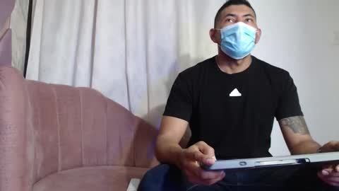 MORGAN AND MEGAN online show from September 9, 11:32 am