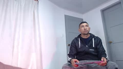 MORGAN AND MEGAN online show from September 11, 11:10 am