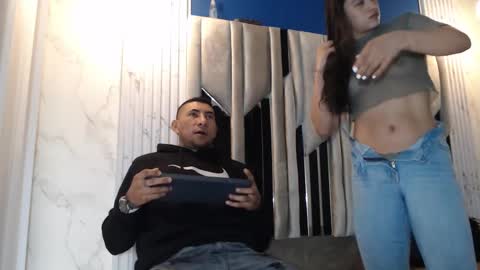 MORGAN AND MEGAN online show from December 3, 11:19 am