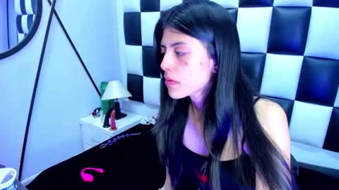 Snapshot of morganasmit_ chatting on October 22, 2:06 pm morganasmit_ online show from October 22, 2:06 pm