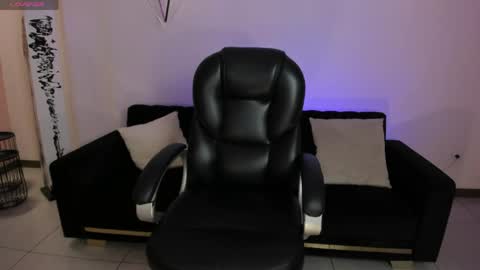 Morgan Hicks online show from March 30, 3:46 pm