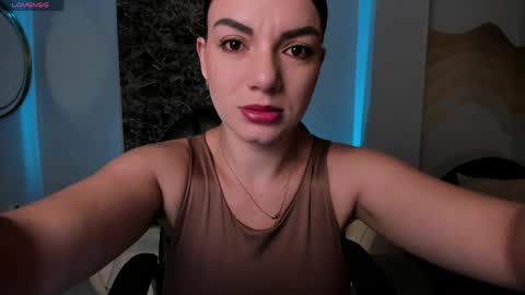 Snapshot of morganhicks chatting on April 27, 10:35 am Morgan Hicks online show from April 27, 10:35 am