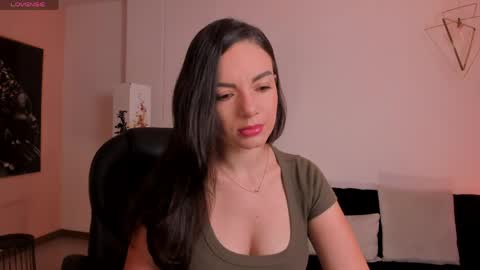 Snapshot of morganhicks chatting on May 16, 11:42 am Morgan Hicks online show from May 16, 11:42 am