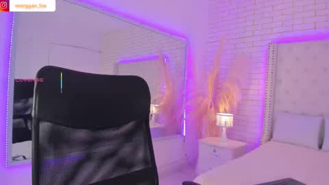 Morggan Castle online show from September 18, 2:57 am