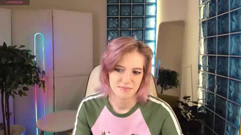 Snapshot of morgy_ chatting on September 11, 1:44 pm Morgy online show from September 11, 1:44 pm