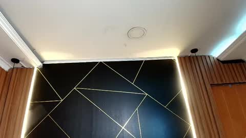 Moriah online show from February 28, 12:06 pm