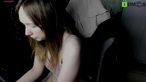 Lisa 3 online show from March 4, 1:33 am