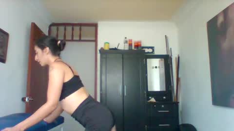 Snapshot of moritha2397 chatting on January 14, 2:33 pm moritha2397 online show from January 14, 2:33 pm