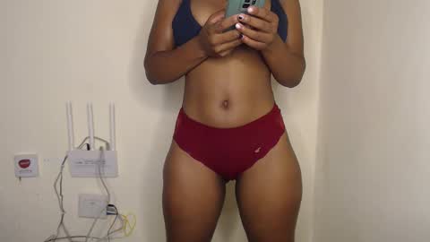 Mellisa online show from December 5, 12:30 am