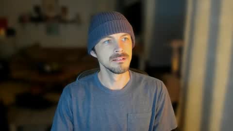 Dylan online show from December 17, 4:51 am