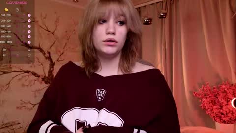 morvelyn online show from November 28, 12:41 pm