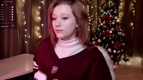 morvelyn online show from December 20, 5:20 pm